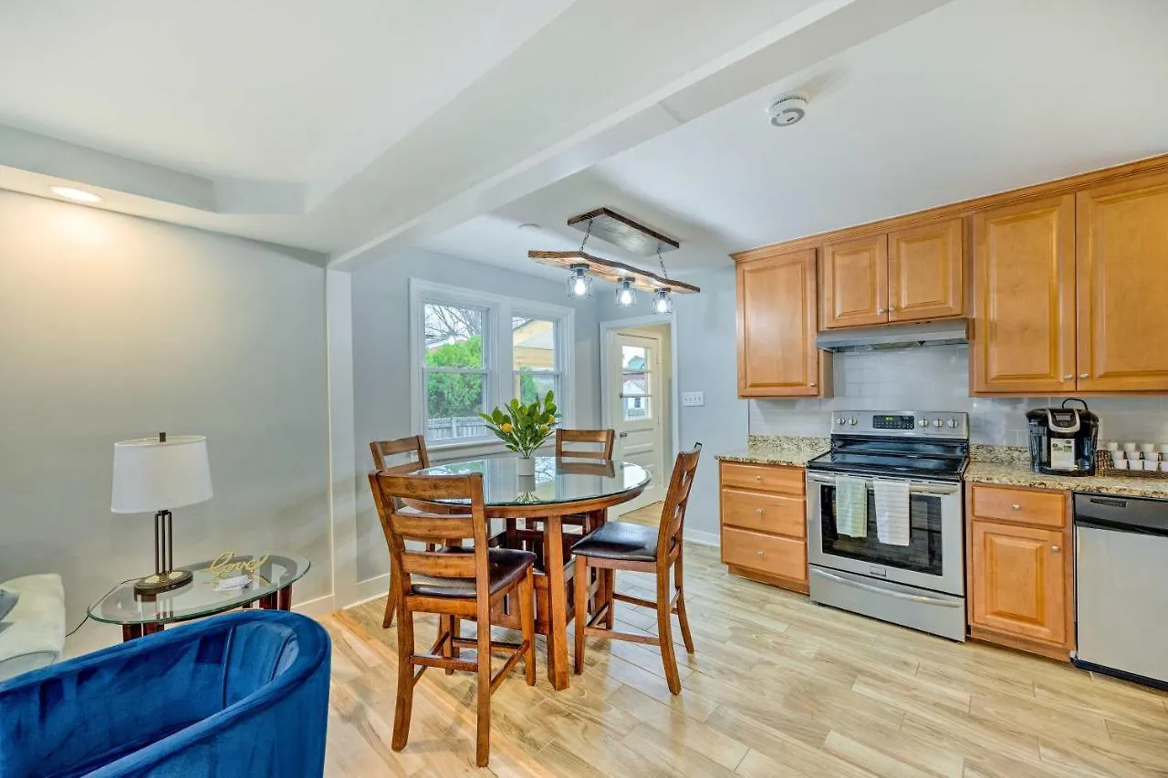 Richmond Home With Fire Pit - 12 Mi To Downtown 0*,